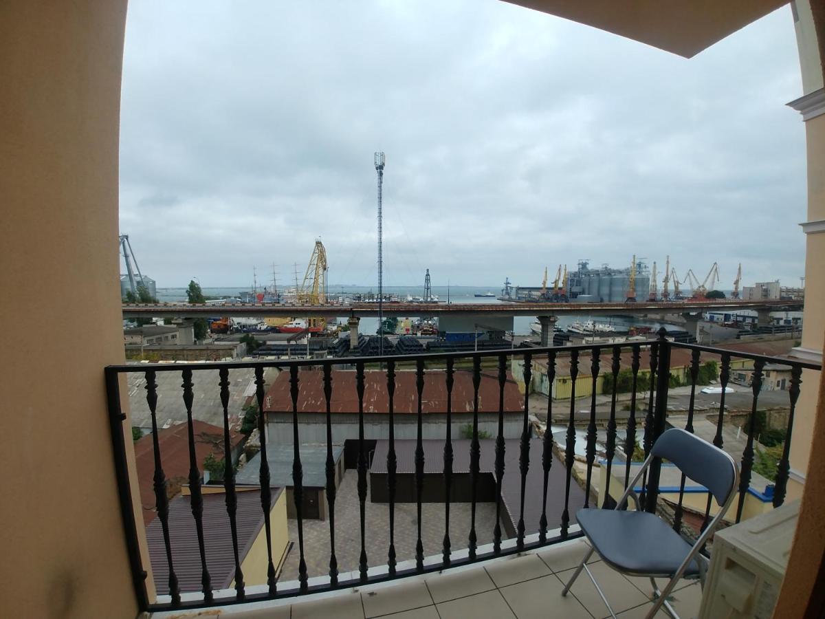 Calm Harbour Sea View Apartment Odessa Eksteriør bilde